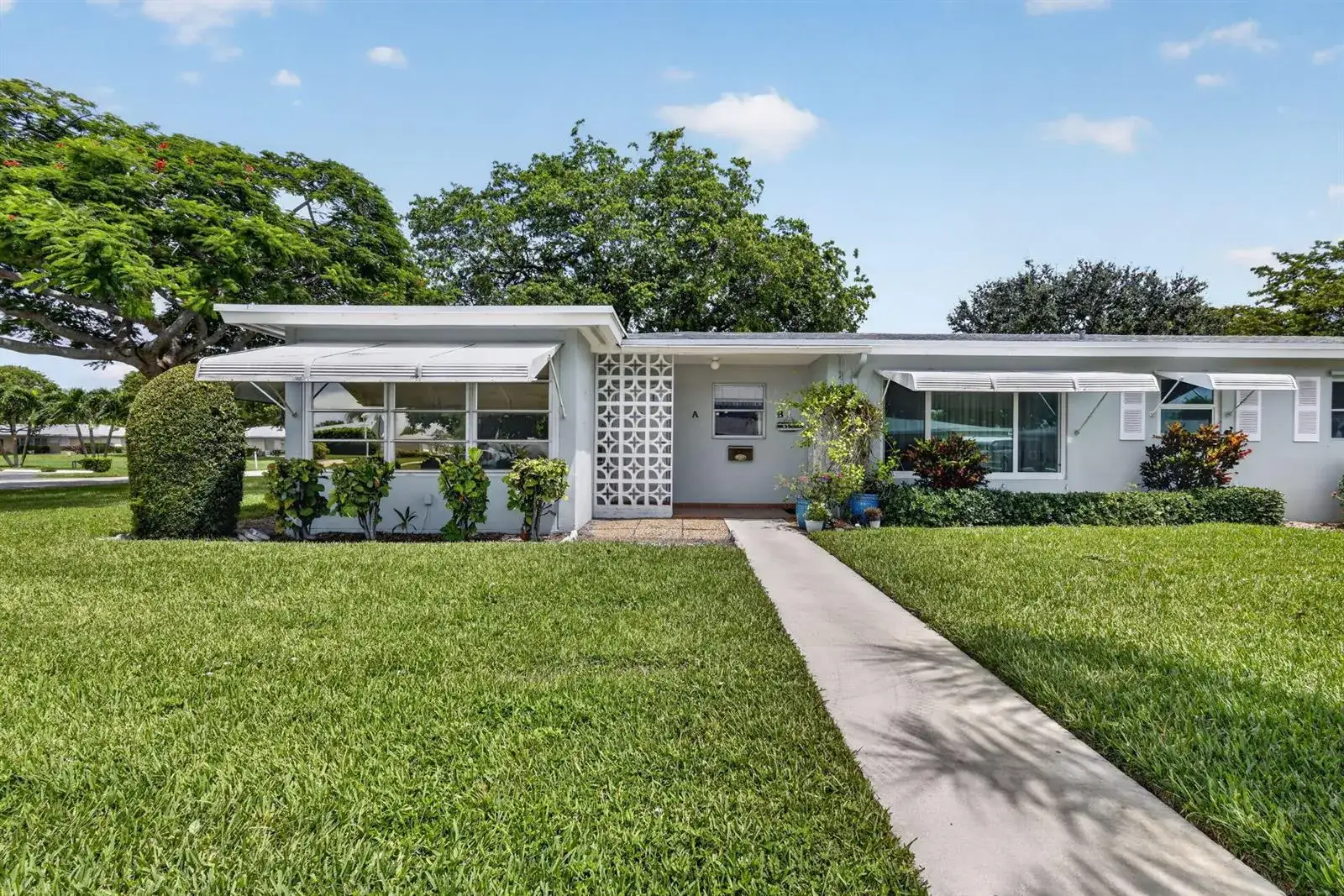 235 E HIGH POINT Court E # A, Delray Beach FL 33445