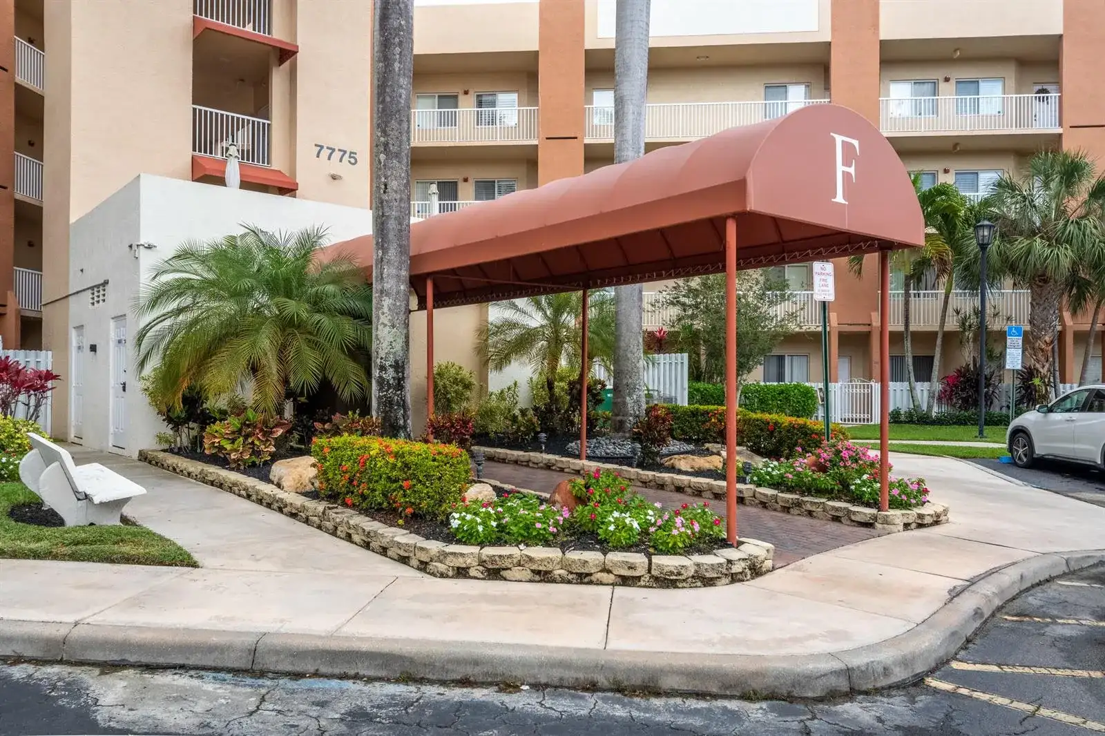 7775 Yardley Drive # 314, Tamarac FL 33321 photo 2