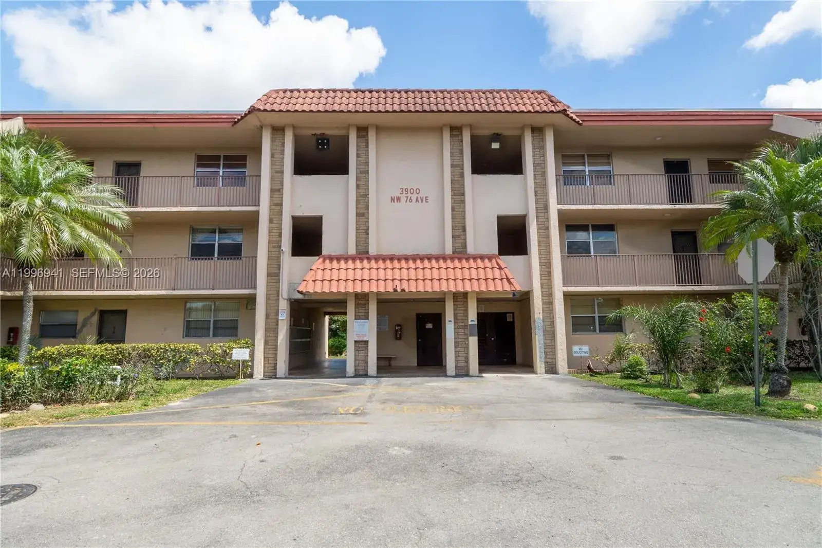 3900 NW 76th Avenue # 212, Sunrise FL 33351