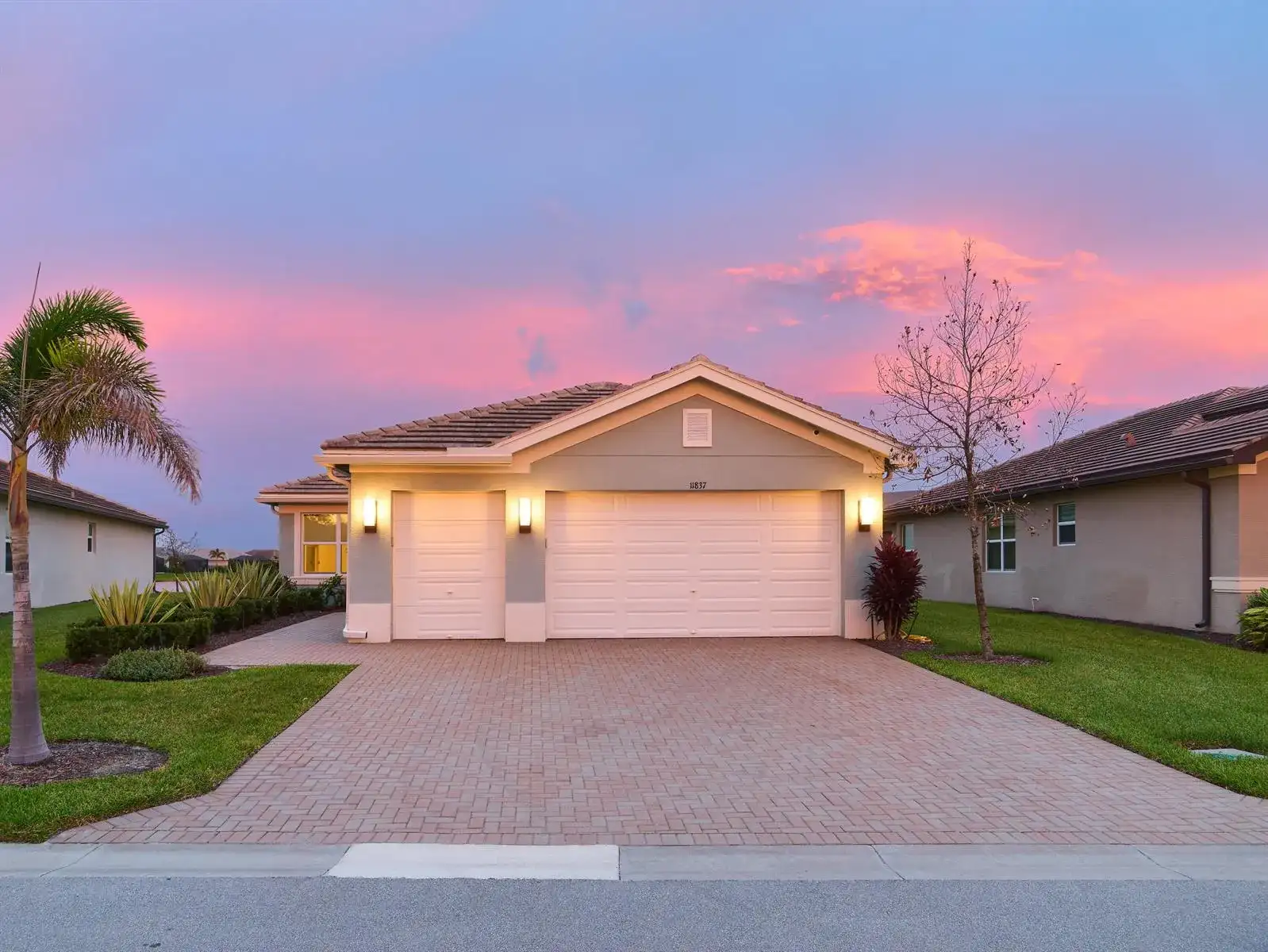 11837 SW Poseidon Way, Port St. Lucie FL 34987 photo 2