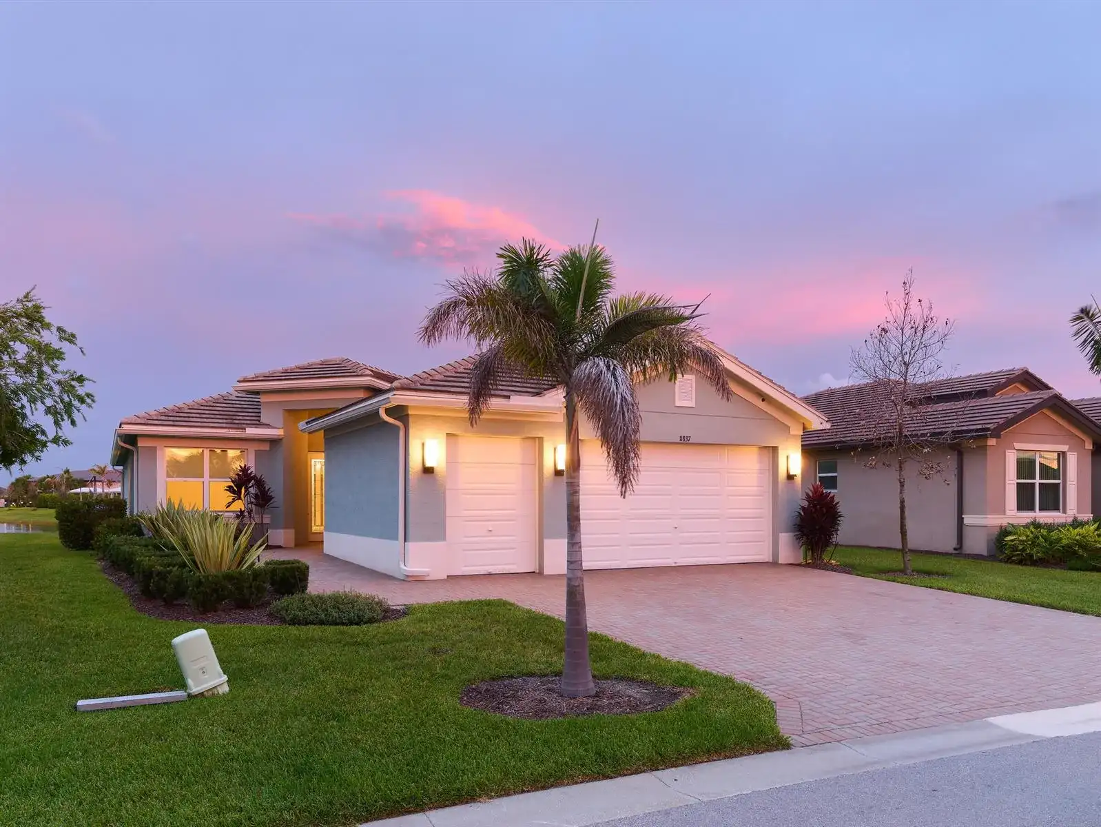11837 SW Poseidon Way, Port St. Lucie FL 34987 photo 4
