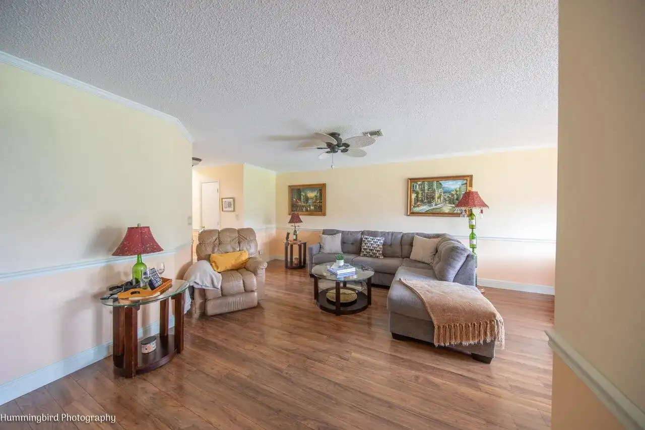 2047 DISCOVERY Circle E, Deerfield Beach FL 33442 photo 5