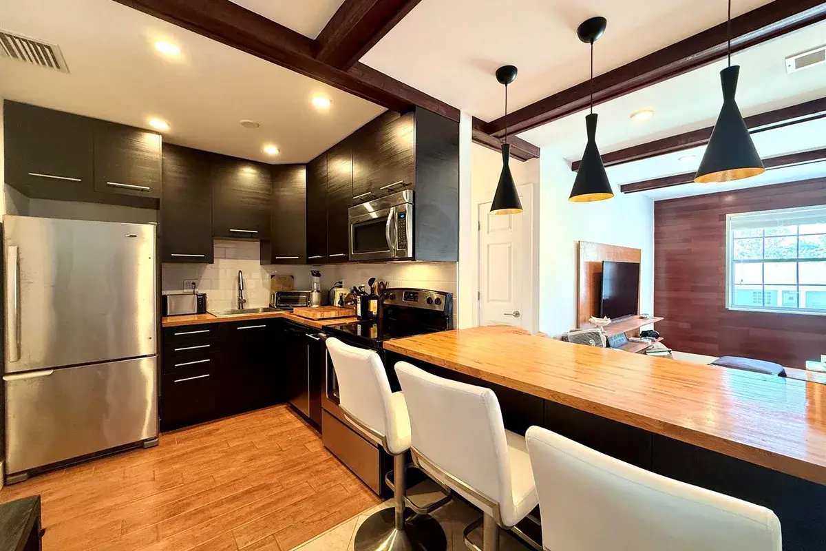 298 SW 6th Street # 2050, Boca Raton FL 33432