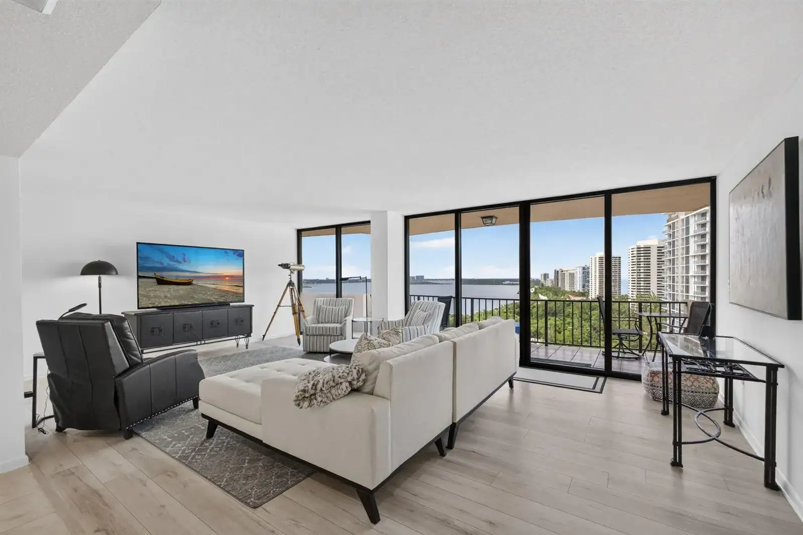 4200 N Ocean Drive # 1601, Singer Island FL 33404 photo 5