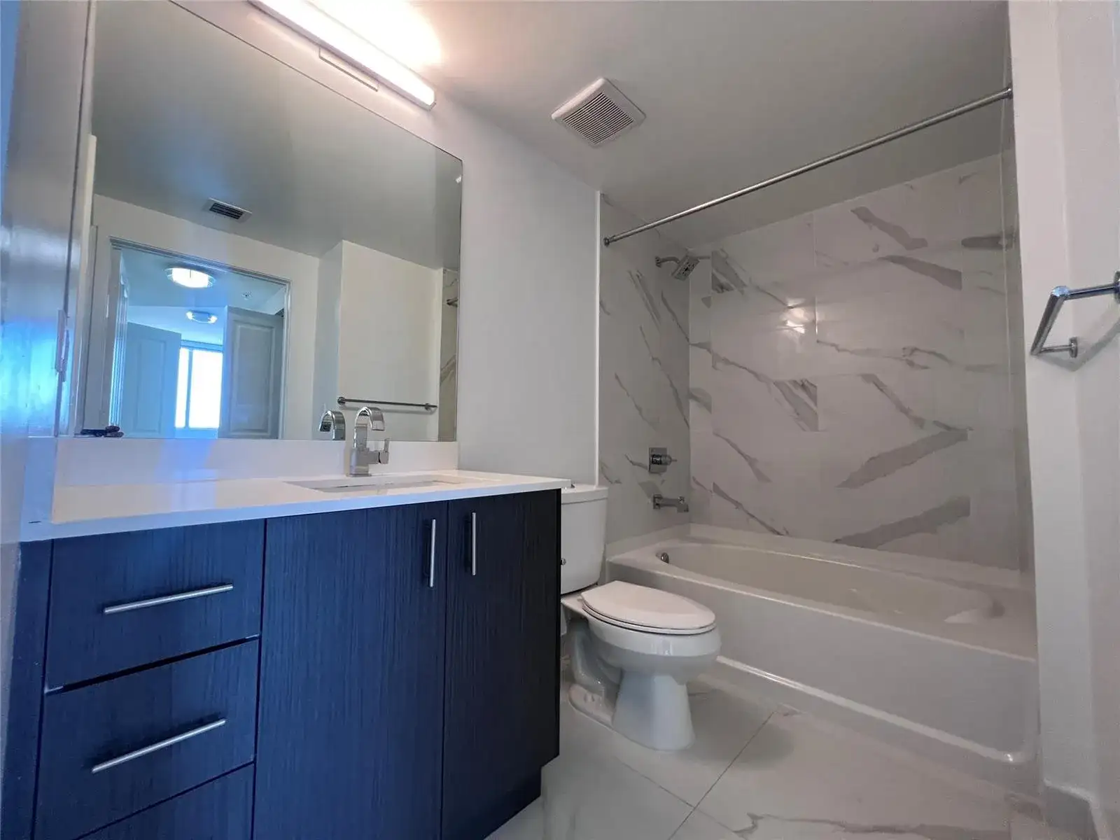 729 NW 2 Street # 605, Miami FL 33128 photo 5