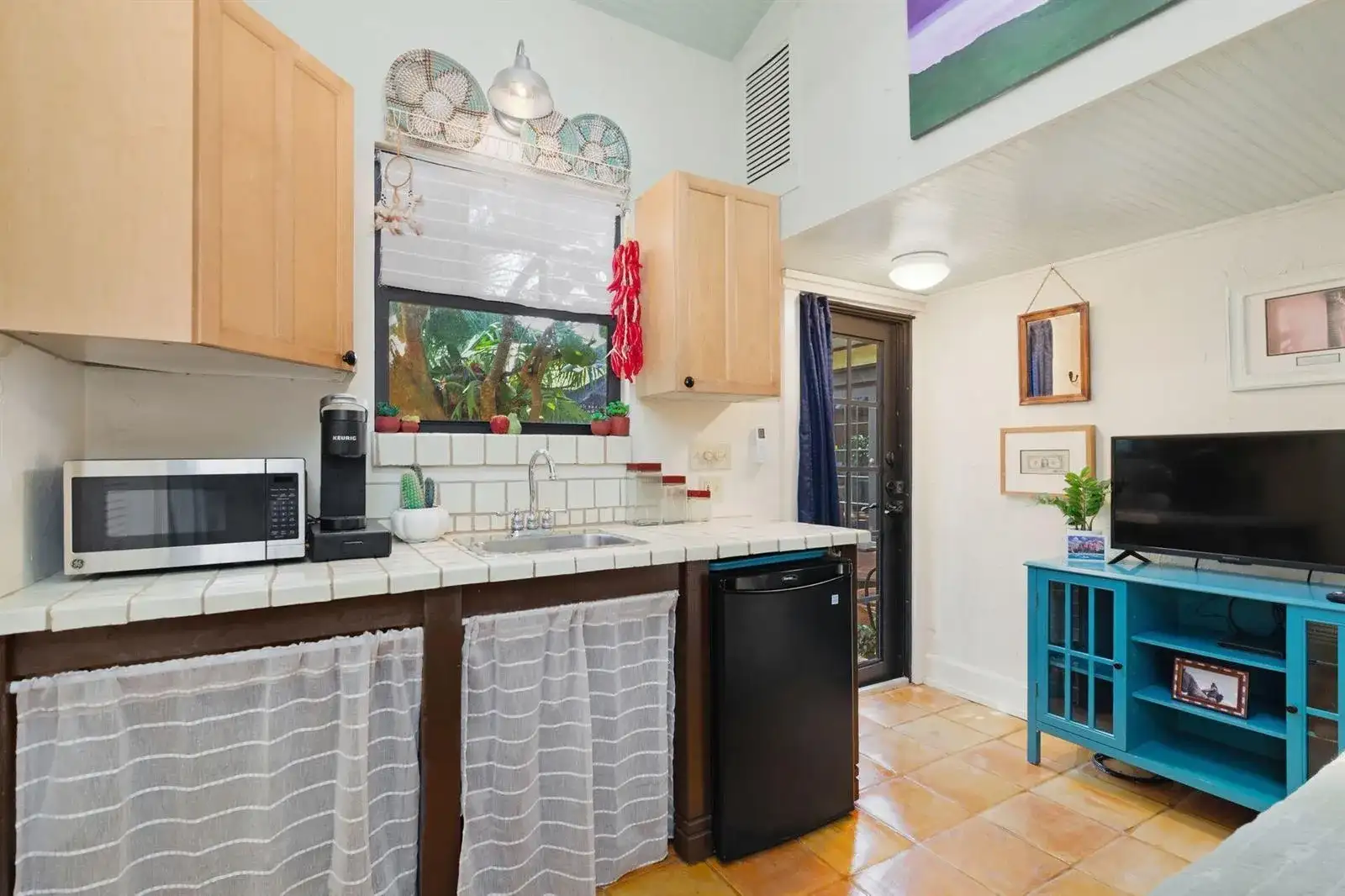 728 PALM Street, West Palm Beach FL 33401 photo 4