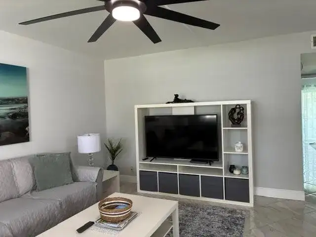 626 NORMANDY Lane N # 626N, Delray Beach FL 33484 photo 2