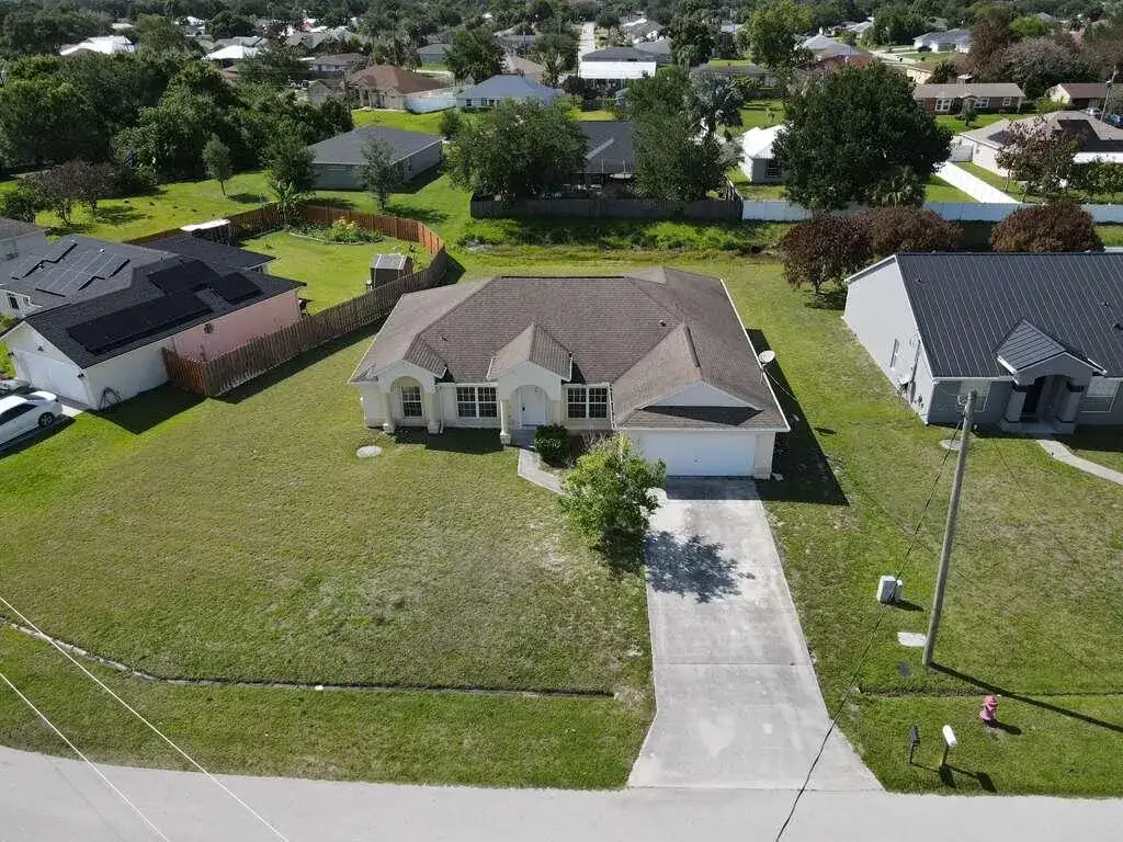 1061 SW Coleman Avenue, Port St. Lucie FL 34953 photo 2