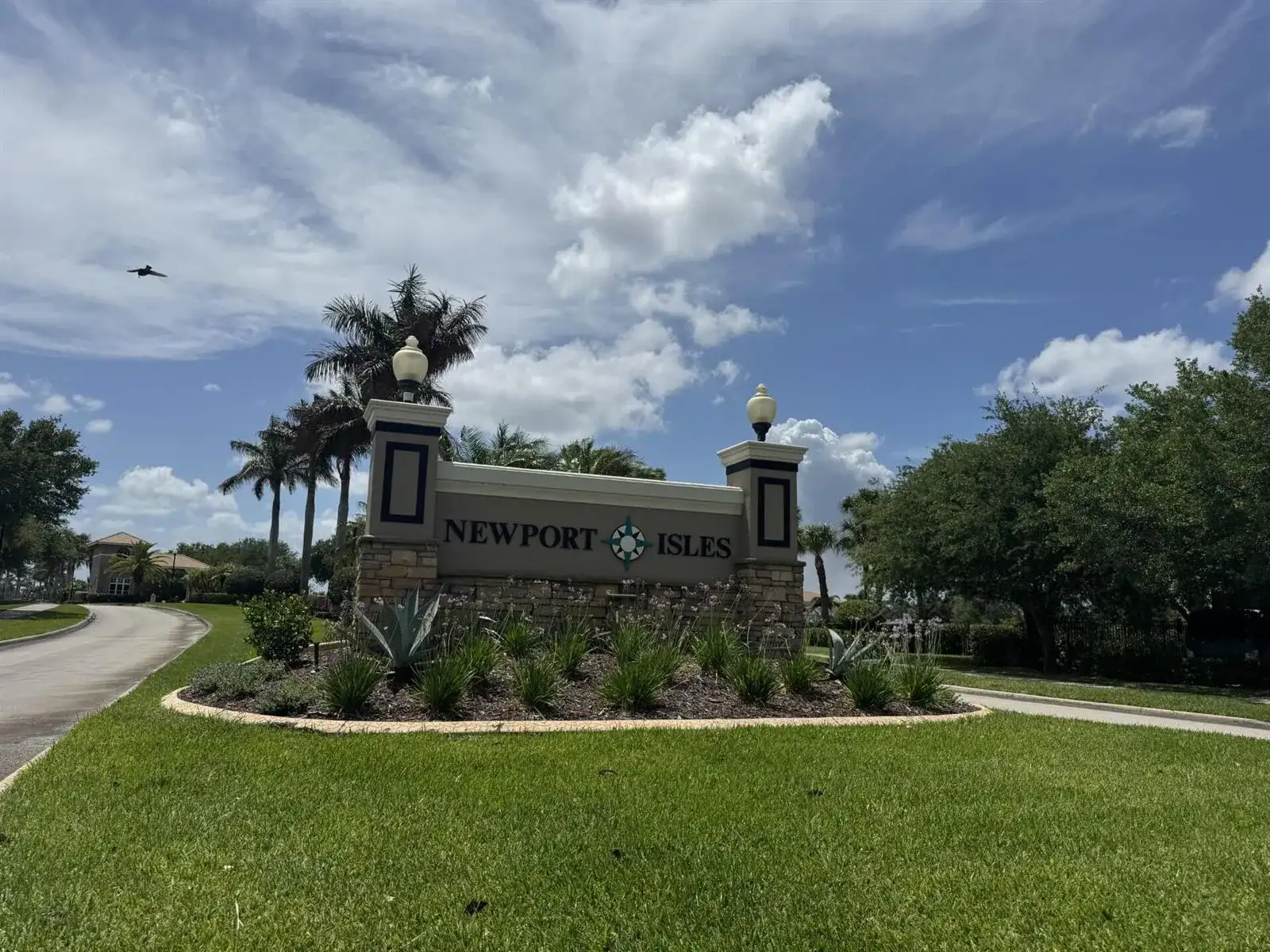 1804 SW Jamesport Drive, Port St. Lucie FL 34953 photo 2