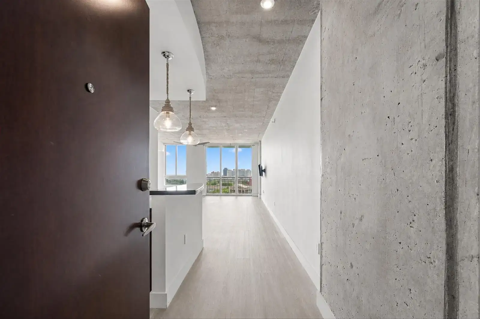 300 S AUSTRALIAN Avenue # 1103, West Palm Beach FL 33401 photo 2