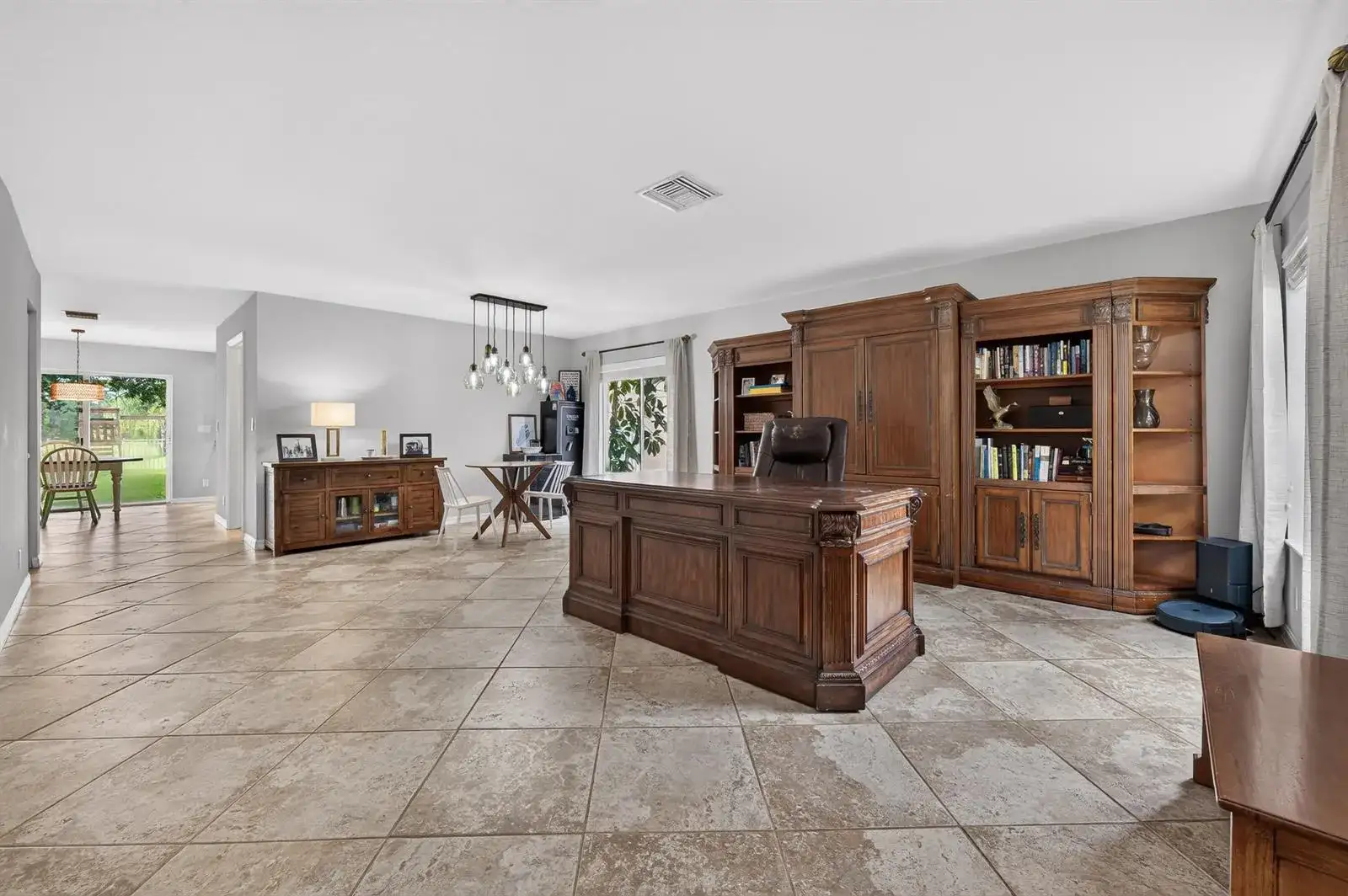 5532 SE GRAHAM Drive, Stuart FL 34997 photo 3