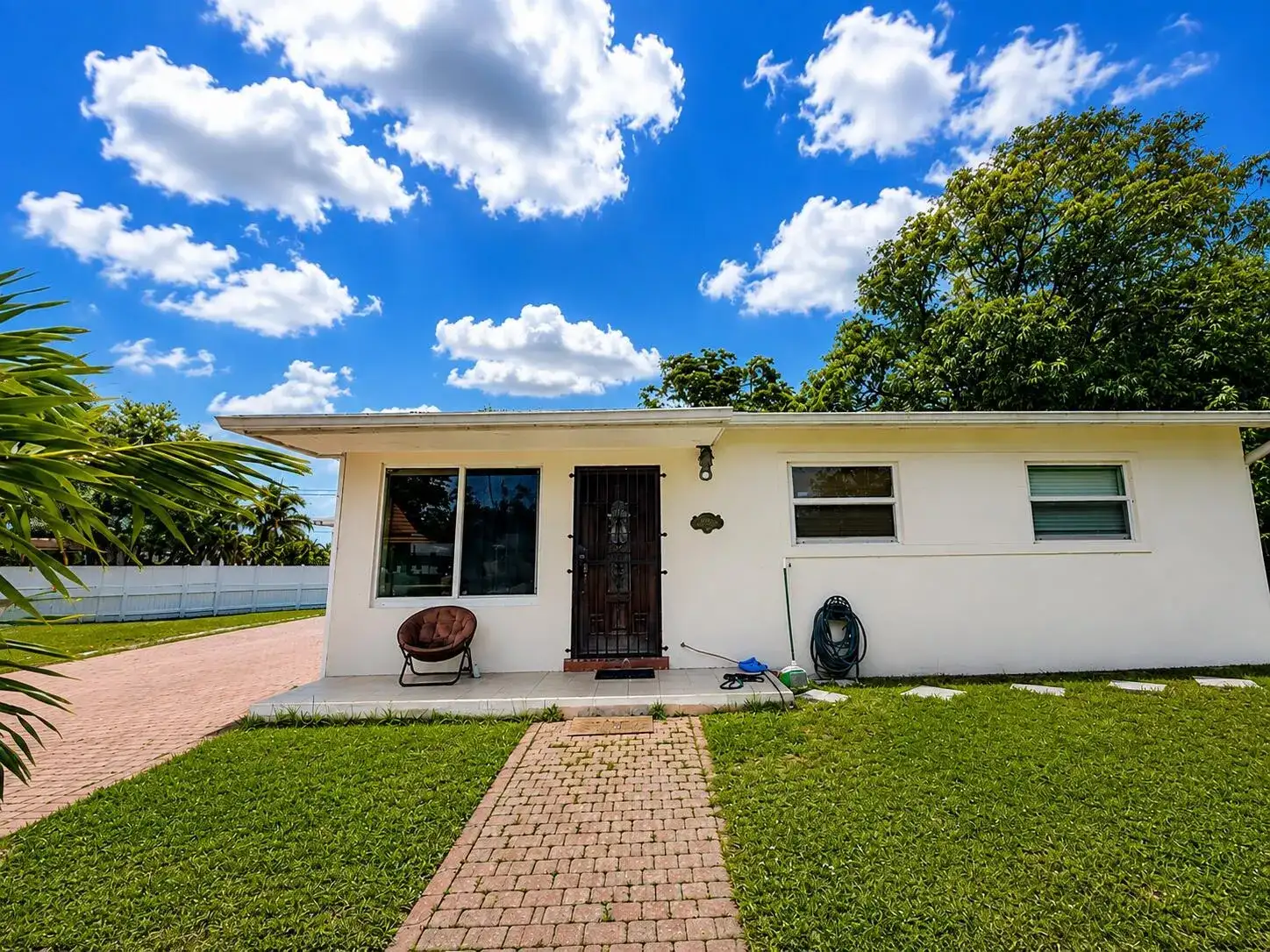 3300 SW 32ND Court, West Park FL 33023 photo 2