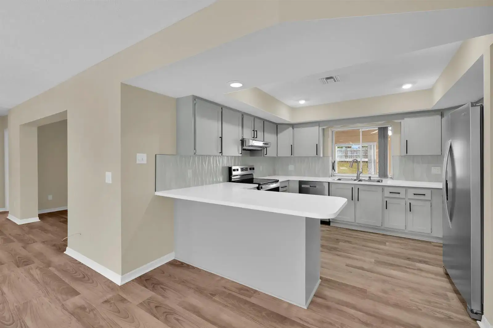 2306 NE 19TH Court, Jensen Beach FL 34957 photo 5