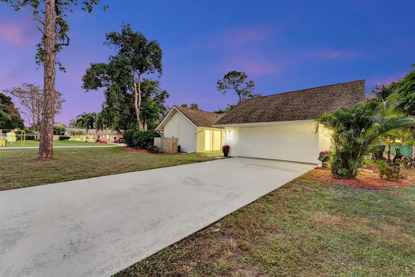 225 Sulky Way, Wellington FL 33414 photo 4