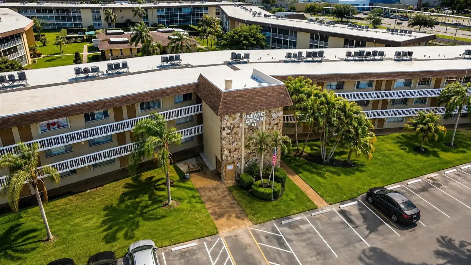 555 Purdy Lane Unit 309, Palm Springs FL 33461 photo 2