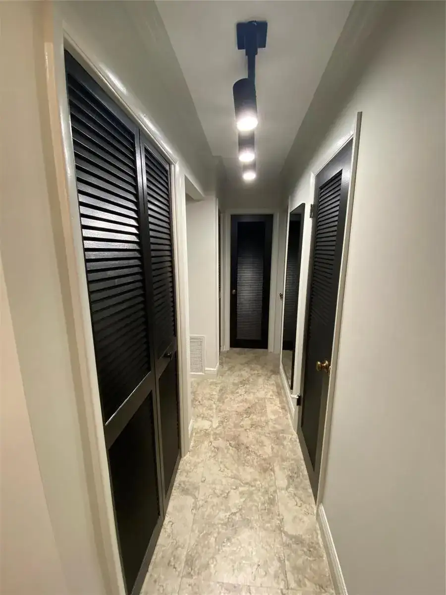 4040 N HILLS Drive # 5, Hollywood FL 33021 photo 4