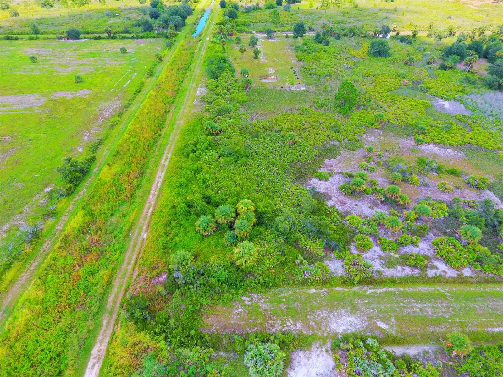 21591 NW 282ND Street, Okeechobee FL 34972