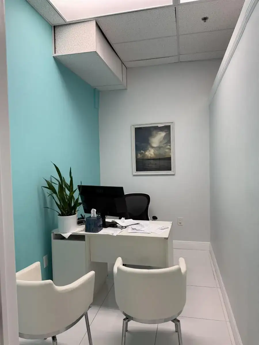 1750 N Congress Avenue # 402, West Palm Beach FL 33401 photo 2
