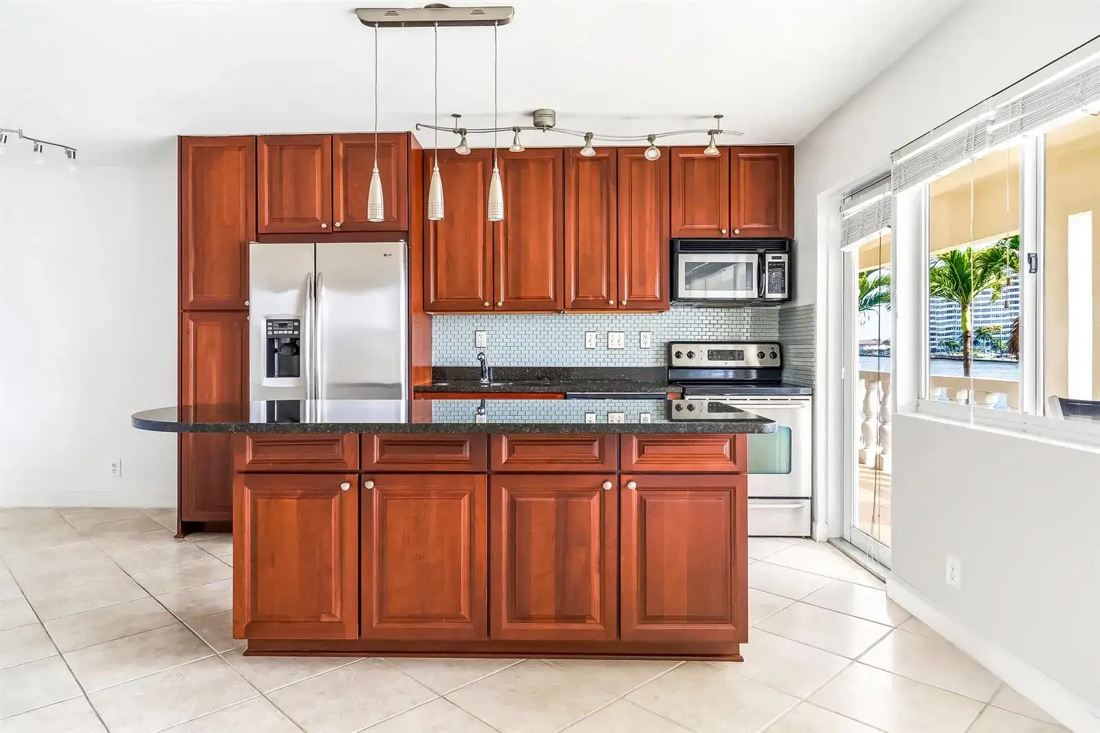 2895 NE 32ND Street # 207, Fort Lauderdale FL 33306 photo 2