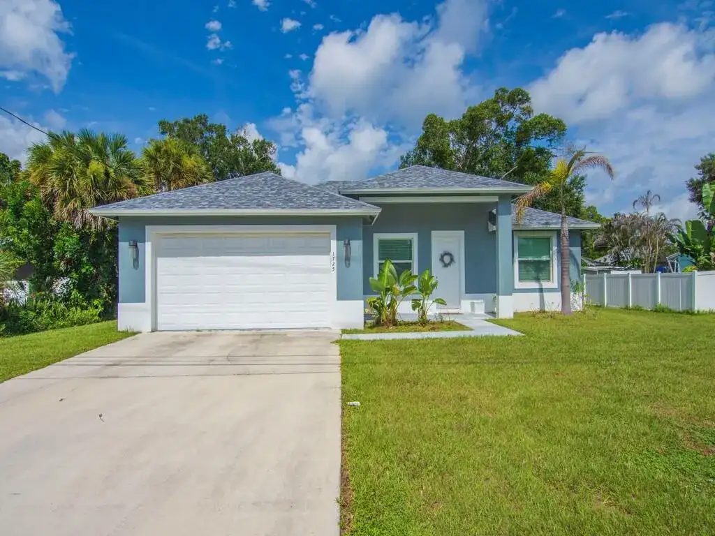 1725 20TH Avenue, Vero Beach FL 32960 photo 2