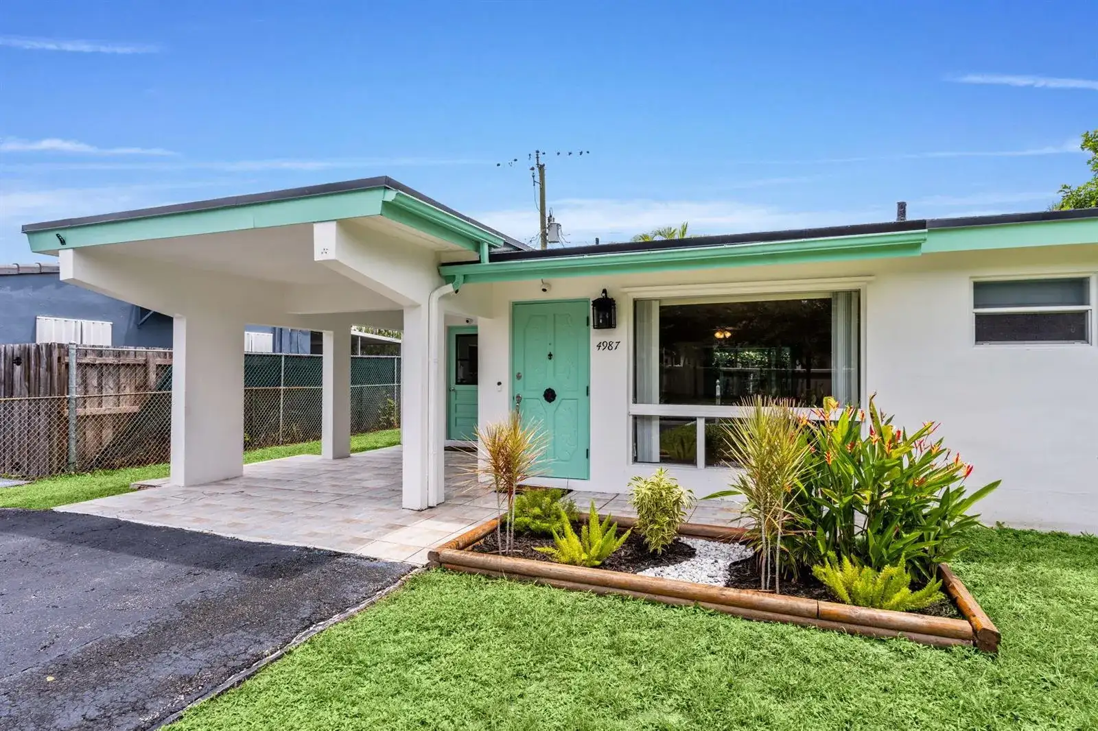 4987 SW 25th Avenue, Dania Beach FL 33312 photo 5