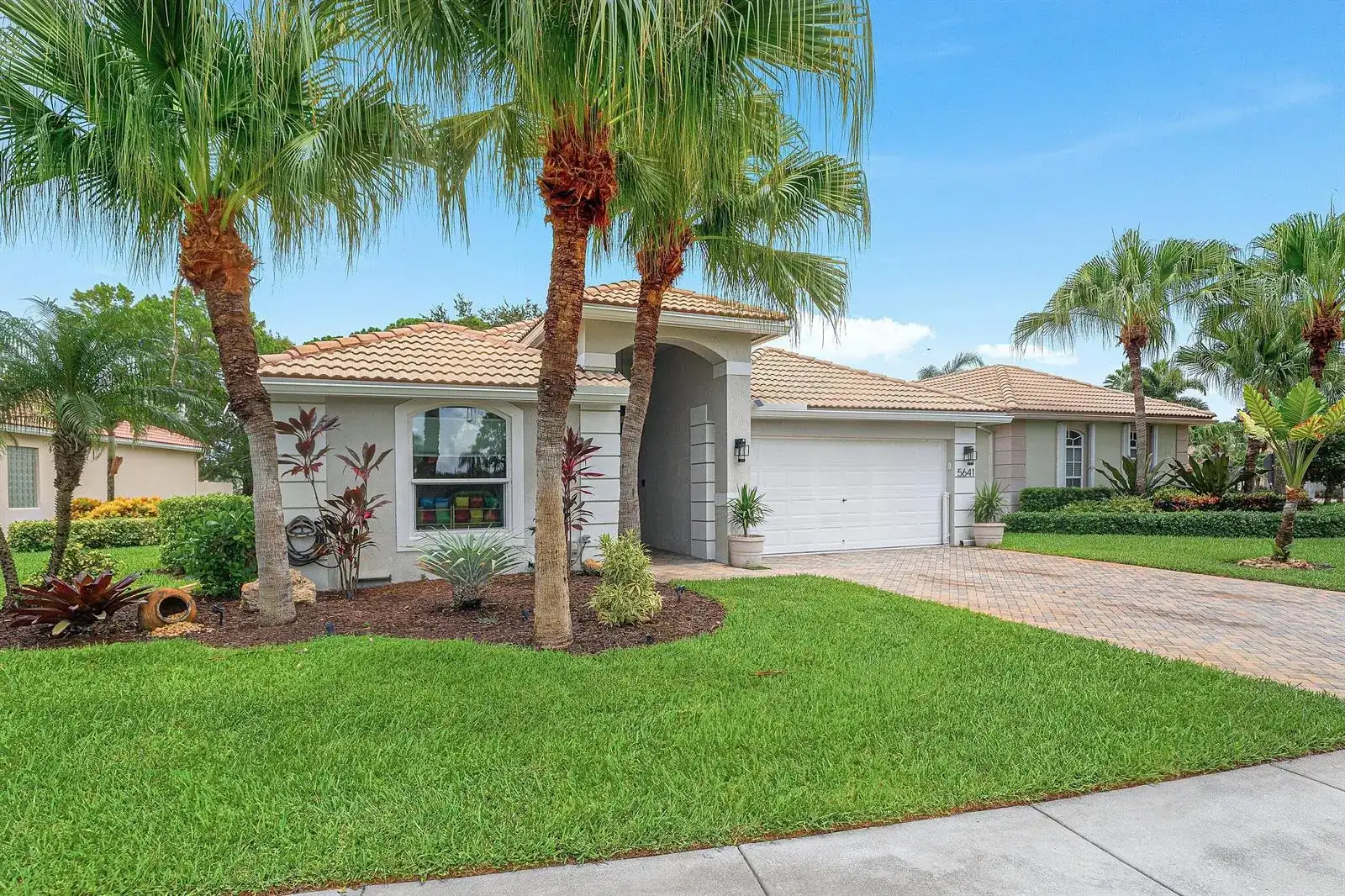 5641 FOUNTAINS Drive S # 5641, Lake Worth FL 33467 photo 3