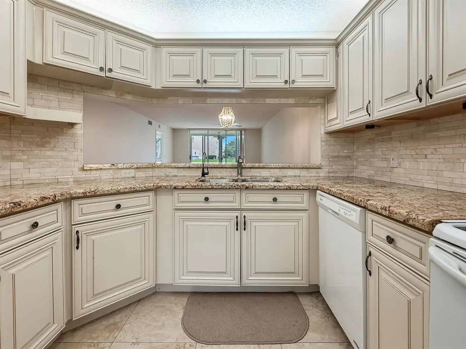 10111 NW 24TH Place # 106, Sunrise FL 33322