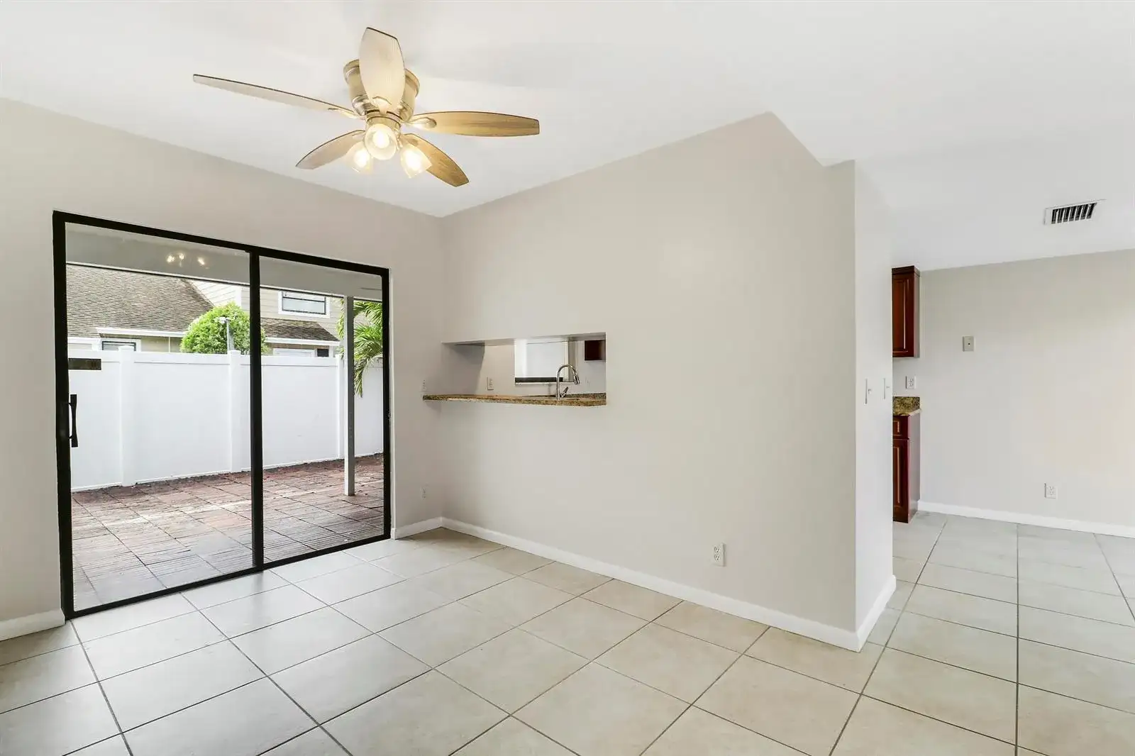 202 LAKEWOOD Drive # 11B, Jupiter FL 33458 photo 5