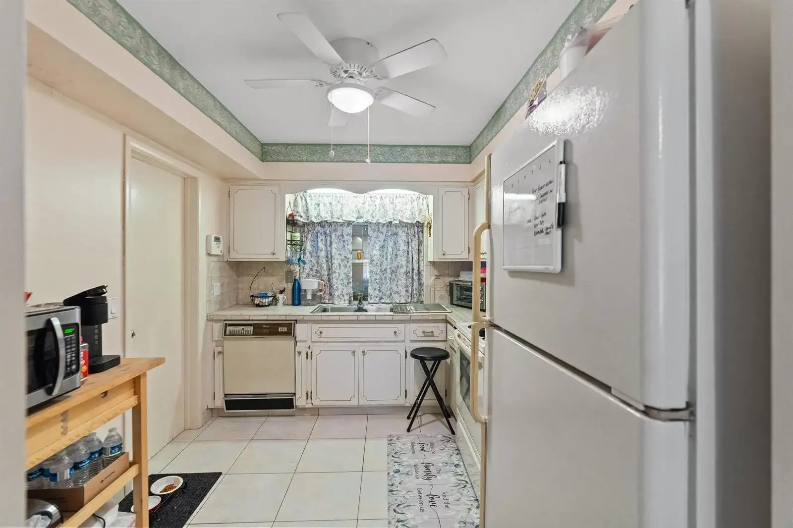 1111 NW 85TH Way, Pembroke Pines FL 33024 photo 5