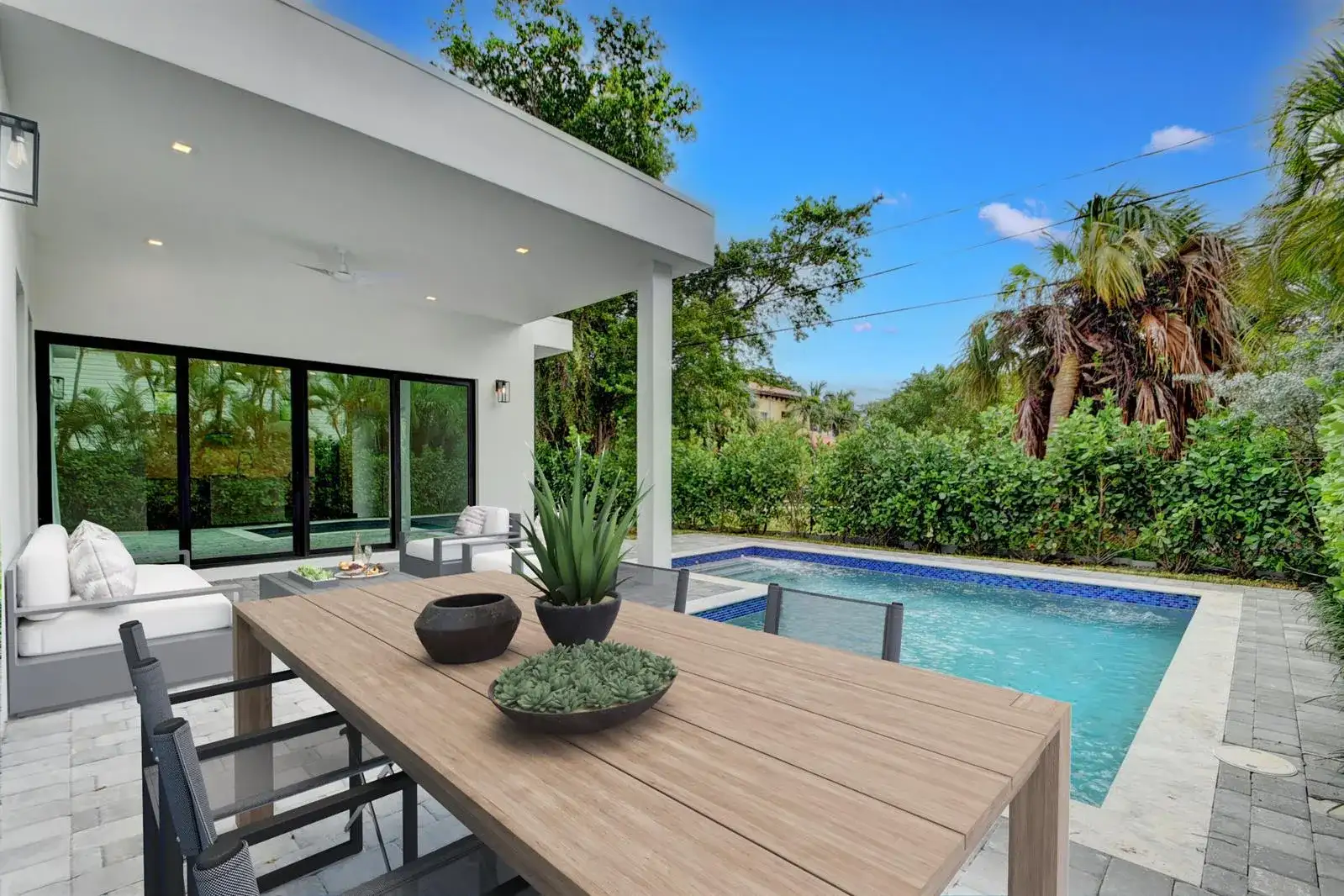 120 Summa Street, West Palm Beach FL 33405 photo 2