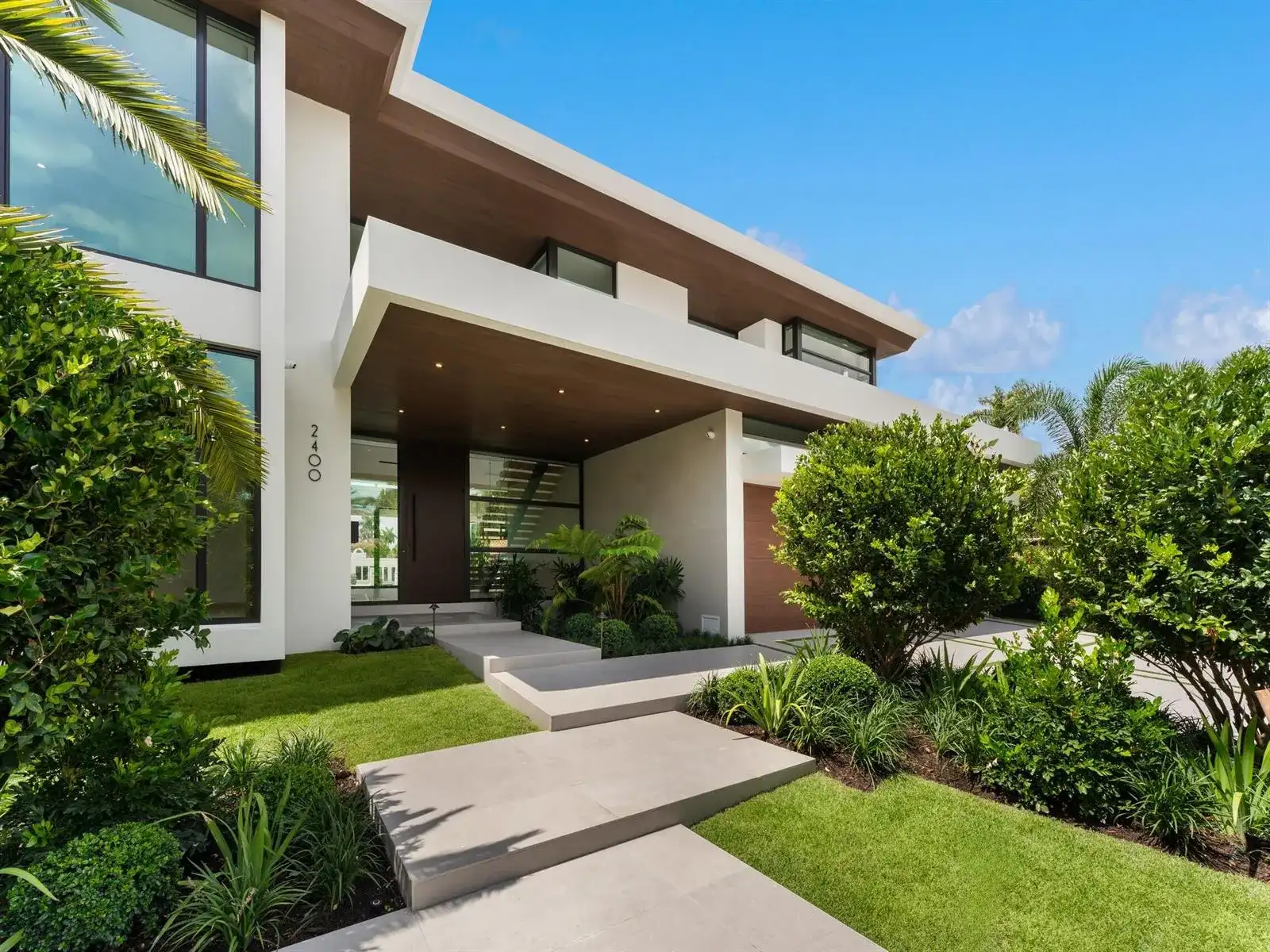 2400 Barcelona Drive, Fort Lauderdale FL 33301 photo 3