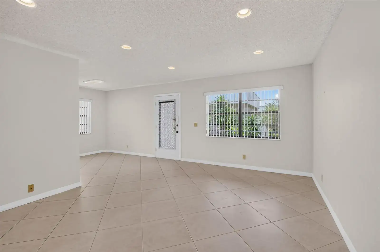 174 CAPRI D E # 174, Delray Beach FL 33484 photo 5