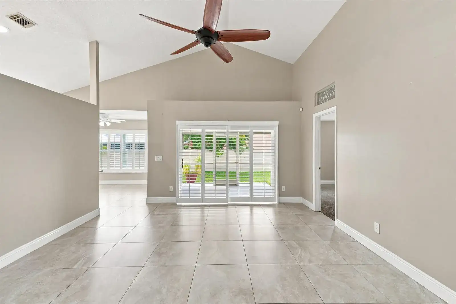 4357 SE SCOTLAND CAY Way, Stuart FL 34997 photo 5