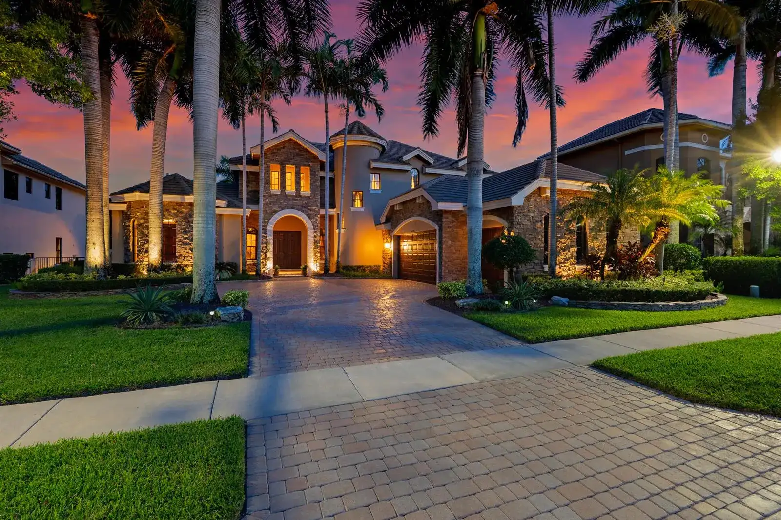 10538 VERSAILLES Boulevard, Wellington FL 33449 photo 2