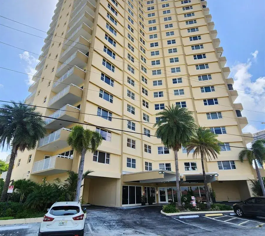 1200 HIBISCUS Avenue # 1006, Pompano Beach FL 33062
