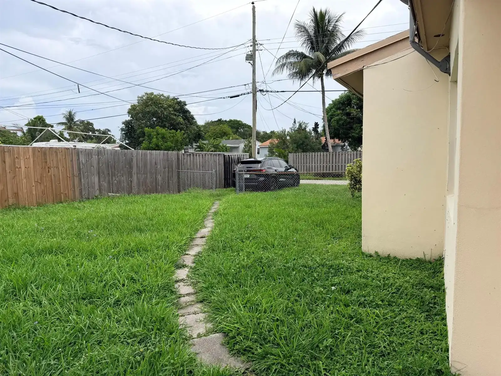 2438 Thomas Street # 1, Hollywood FL 33020