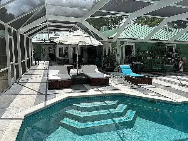 480 38TH Court, Vero Beach FL 32968 photo 2