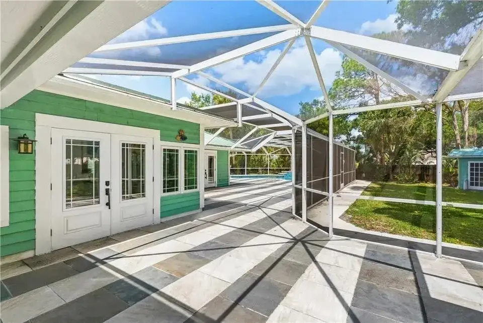 480 38TH Court, Vero Beach FL 32968 photo 3