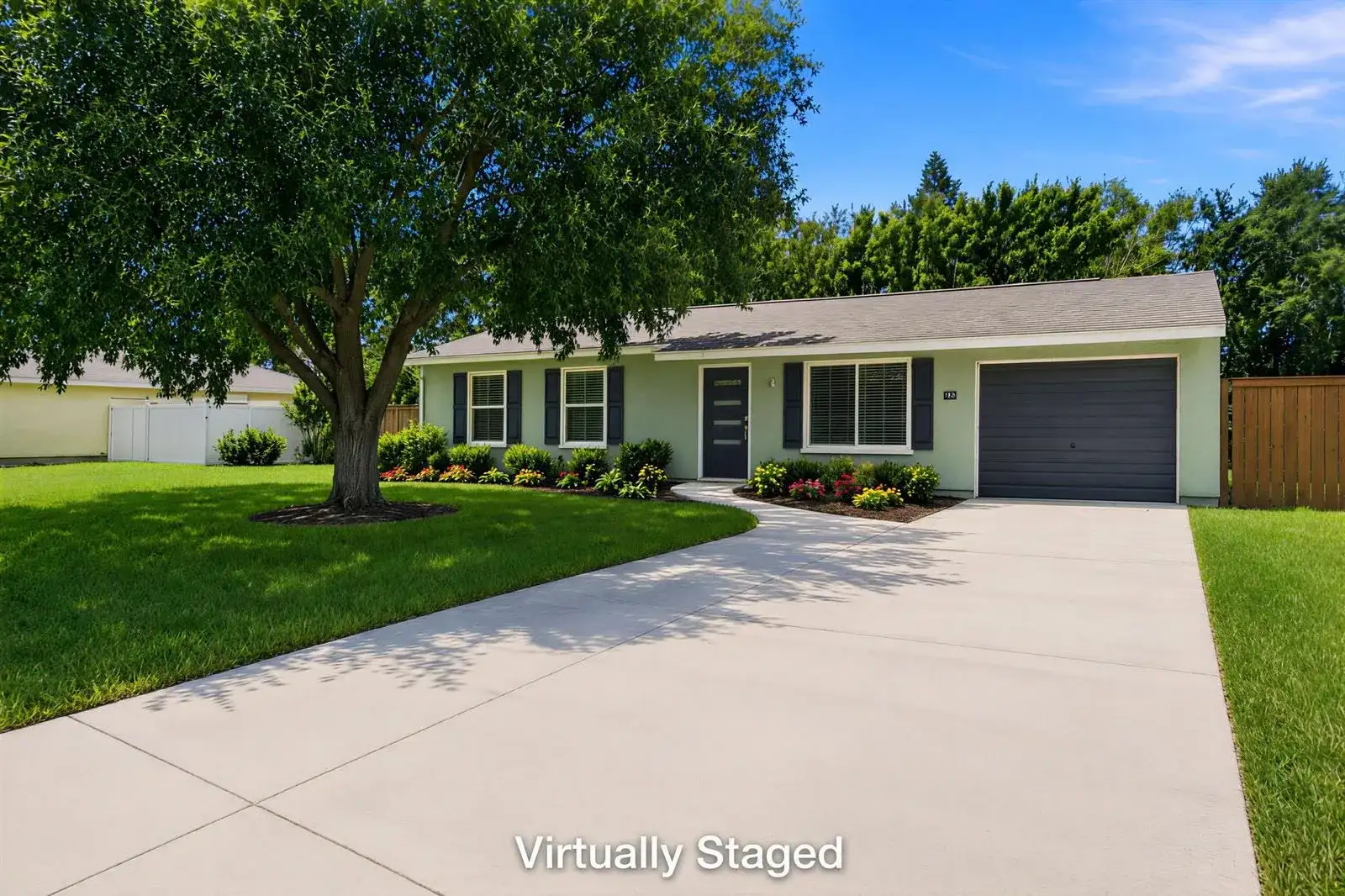 484 SW EASTPORT Circle, Port St. Lucie FL 34953 photo 3