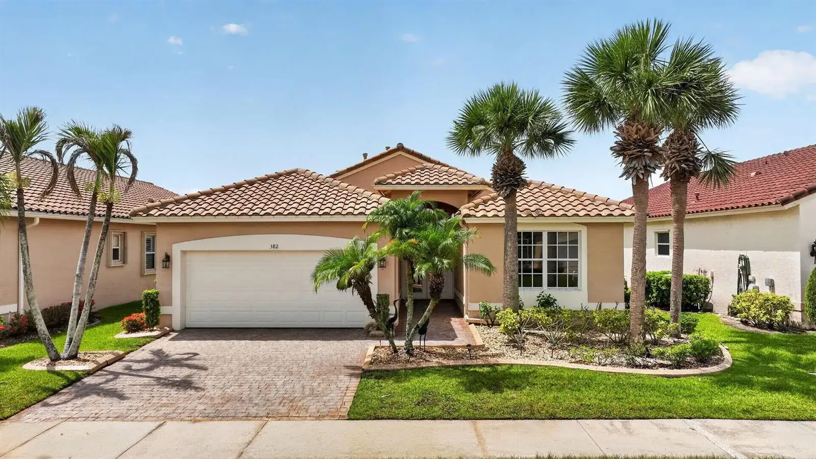 382 NW SPRINGVIEW Loop, Port St. Lucie FL 34986 photo 3
