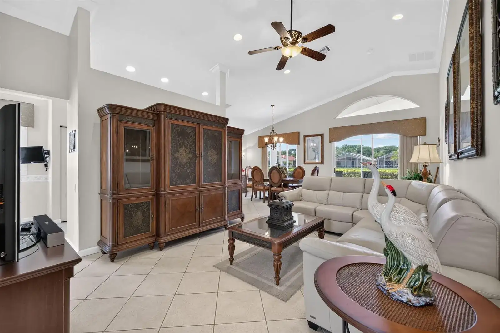 382 NW SPRINGVIEW Loop, Port St. Lucie FL 34986 photo 5