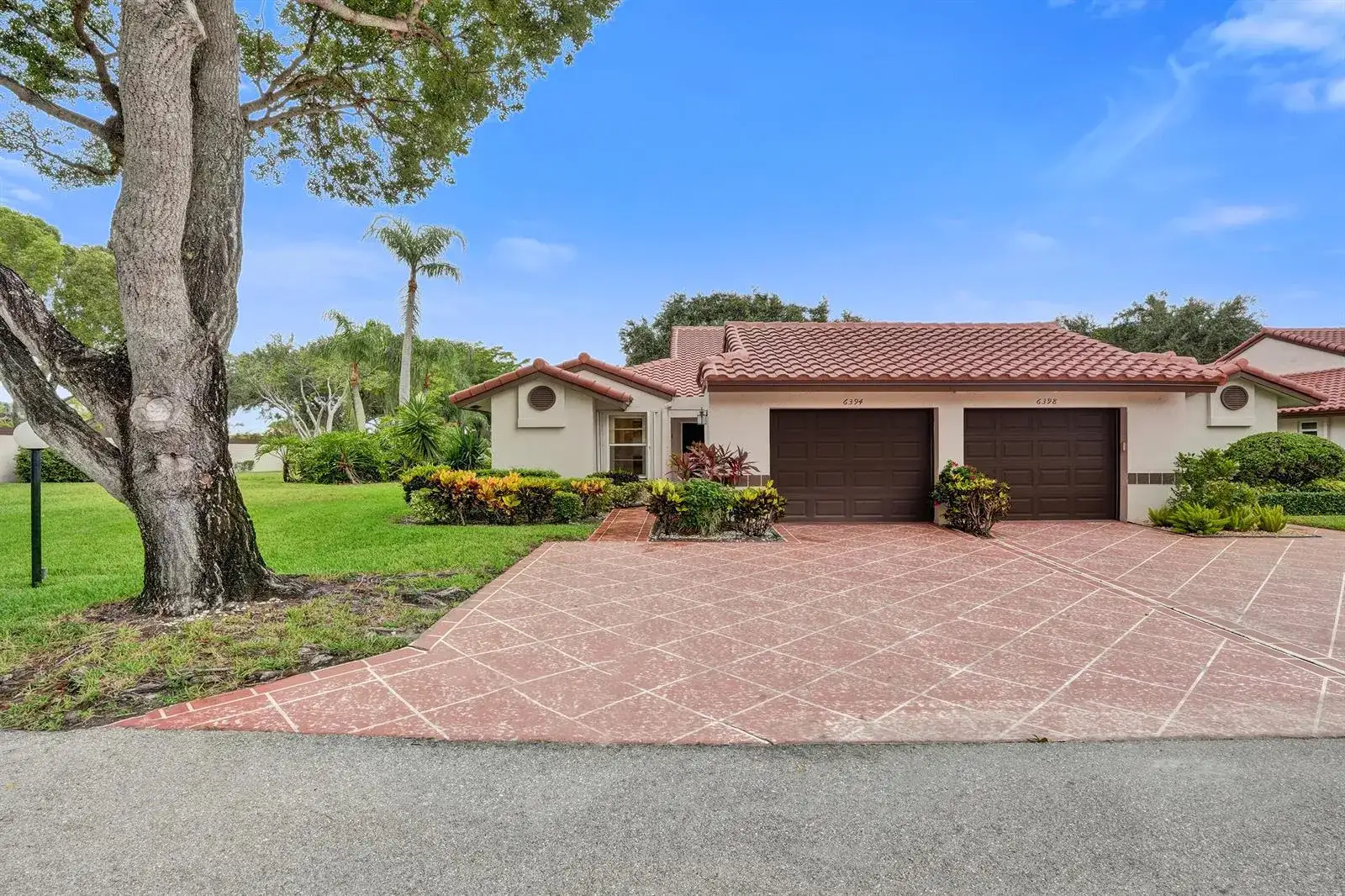 6394 POINTE PLEASANT Circle, Delray Beach FL 33484 photo 2