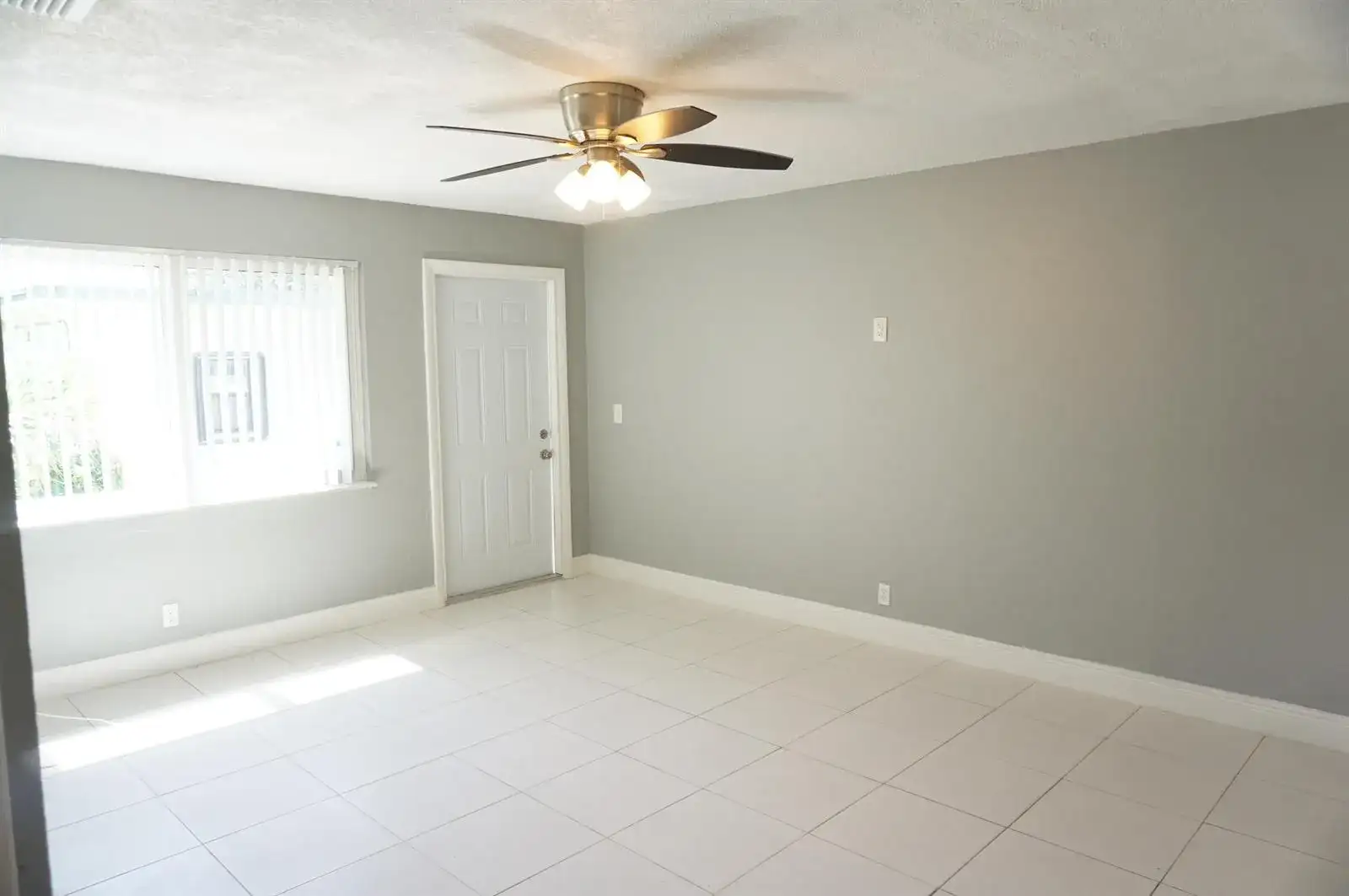 1456 W 29TH Street # 1, Riviera Beach FL 33404 photo 5
