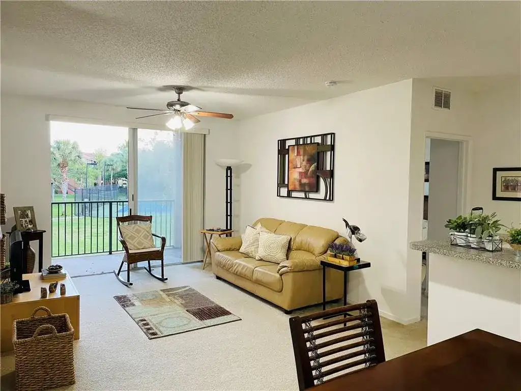 8020 N NOB HILL Road # 206, Tamarac FL 33321 photo 5