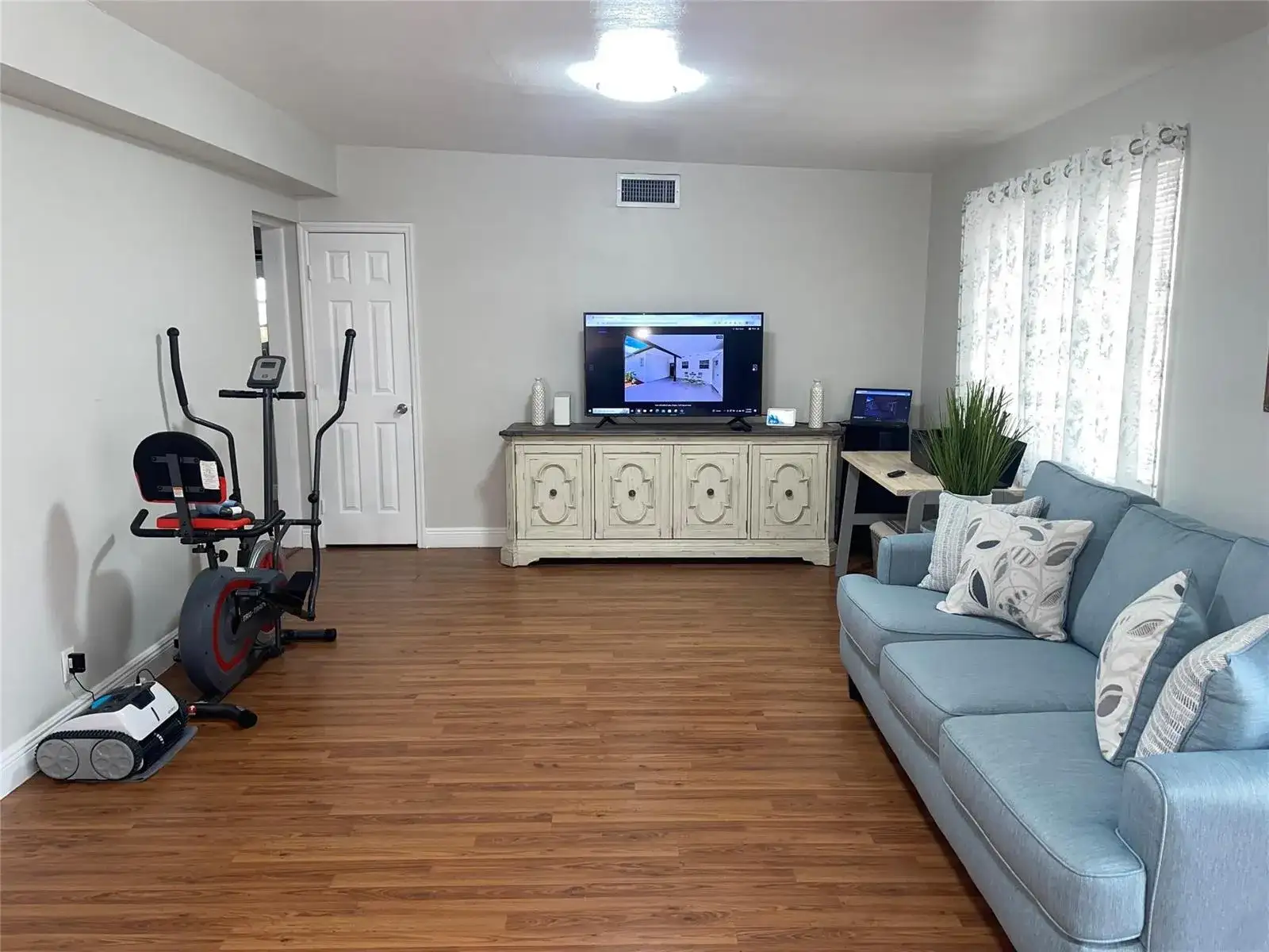 5813 NW 18TH Court, Margate FL 33063 photo 4