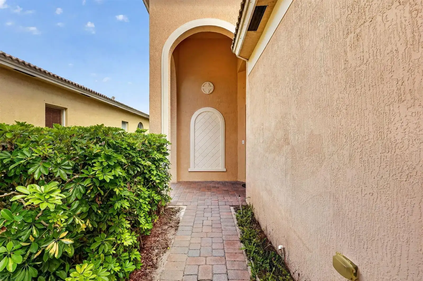 5614 SUNBERRY Circle, Fort Pierce FL 34951 photo 3