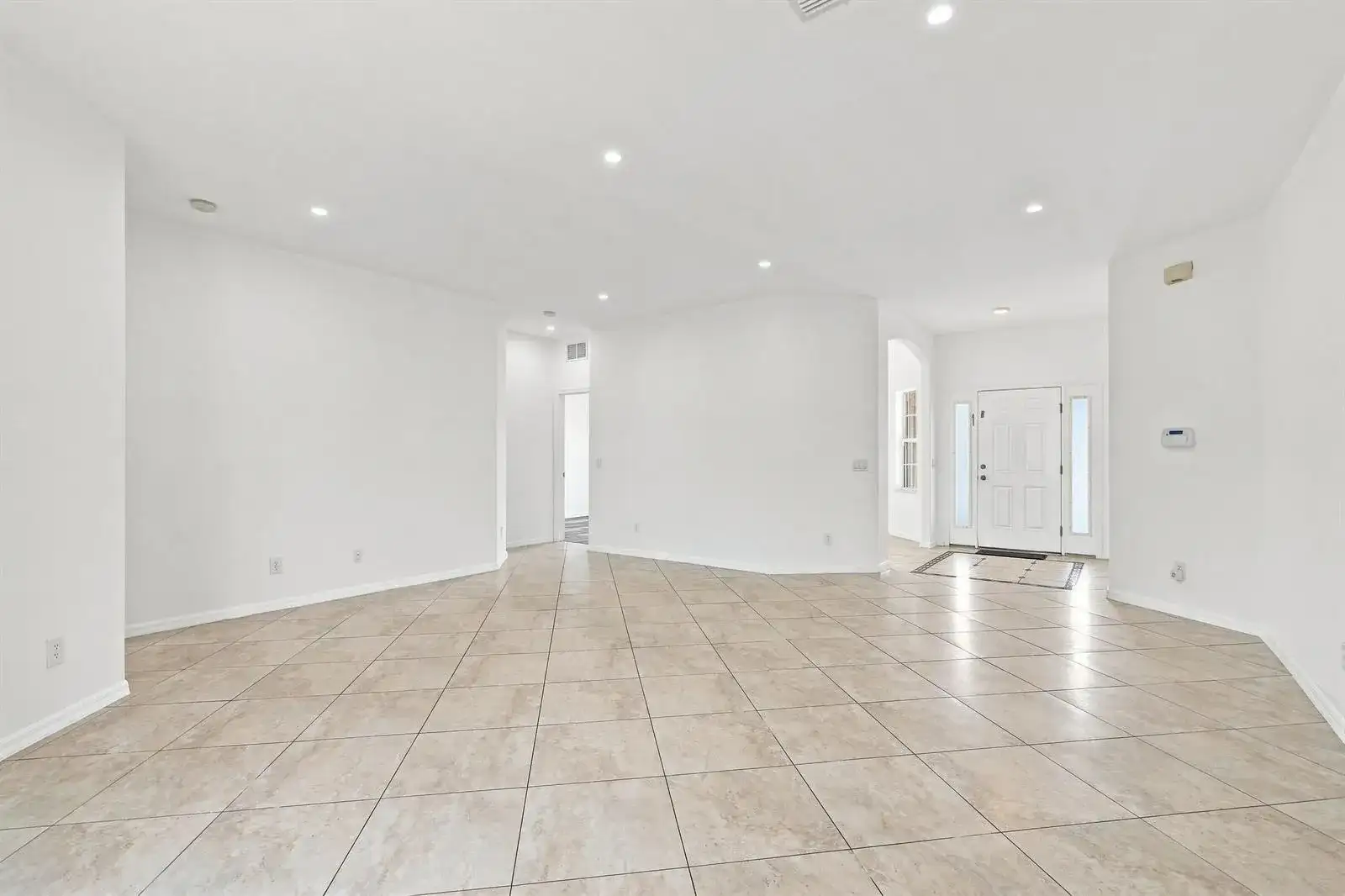 1787 SW CAMEO Boulevard, Port St. Lucie FL 34953 photo 3