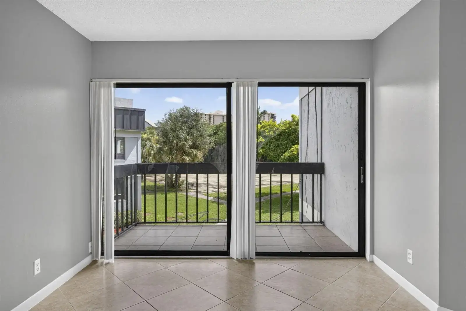 1900 N CONGRESS Avenue # 201, West Palm Beach FL 33401 photo 4