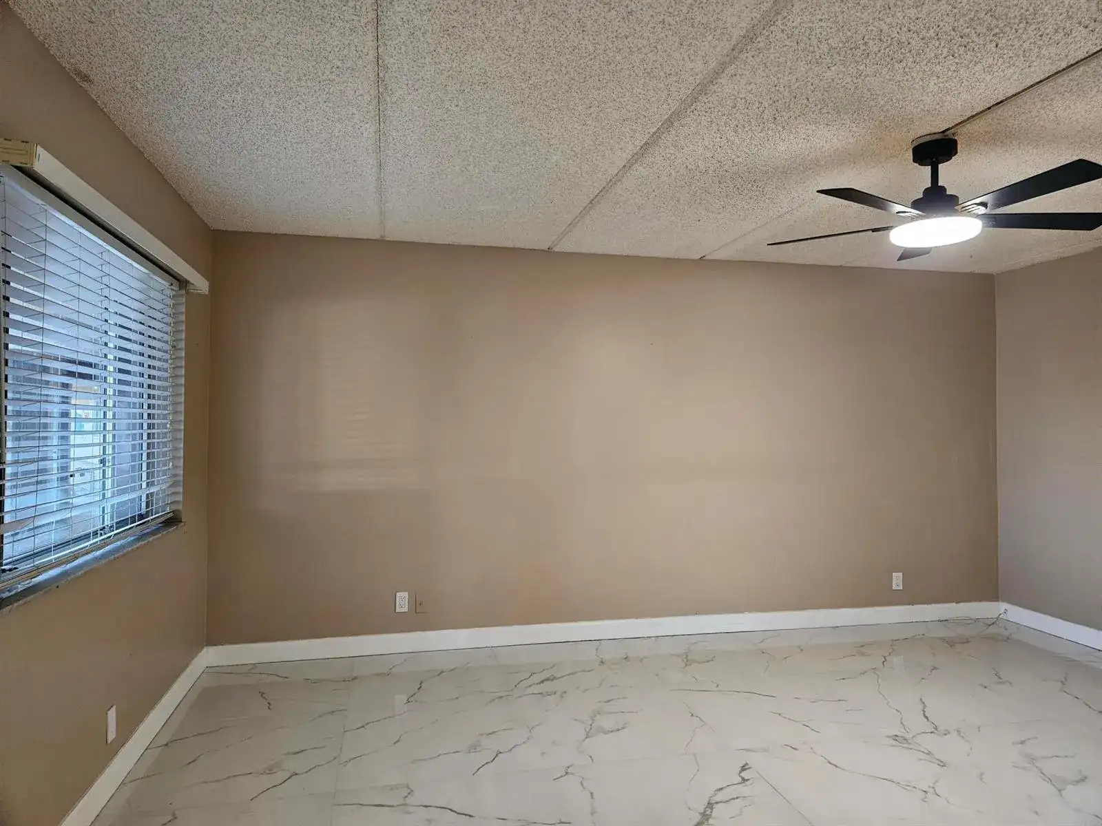 300 VILLAGE GREEN Circle S # 114, Palm Springs FL 33461 photo 3
