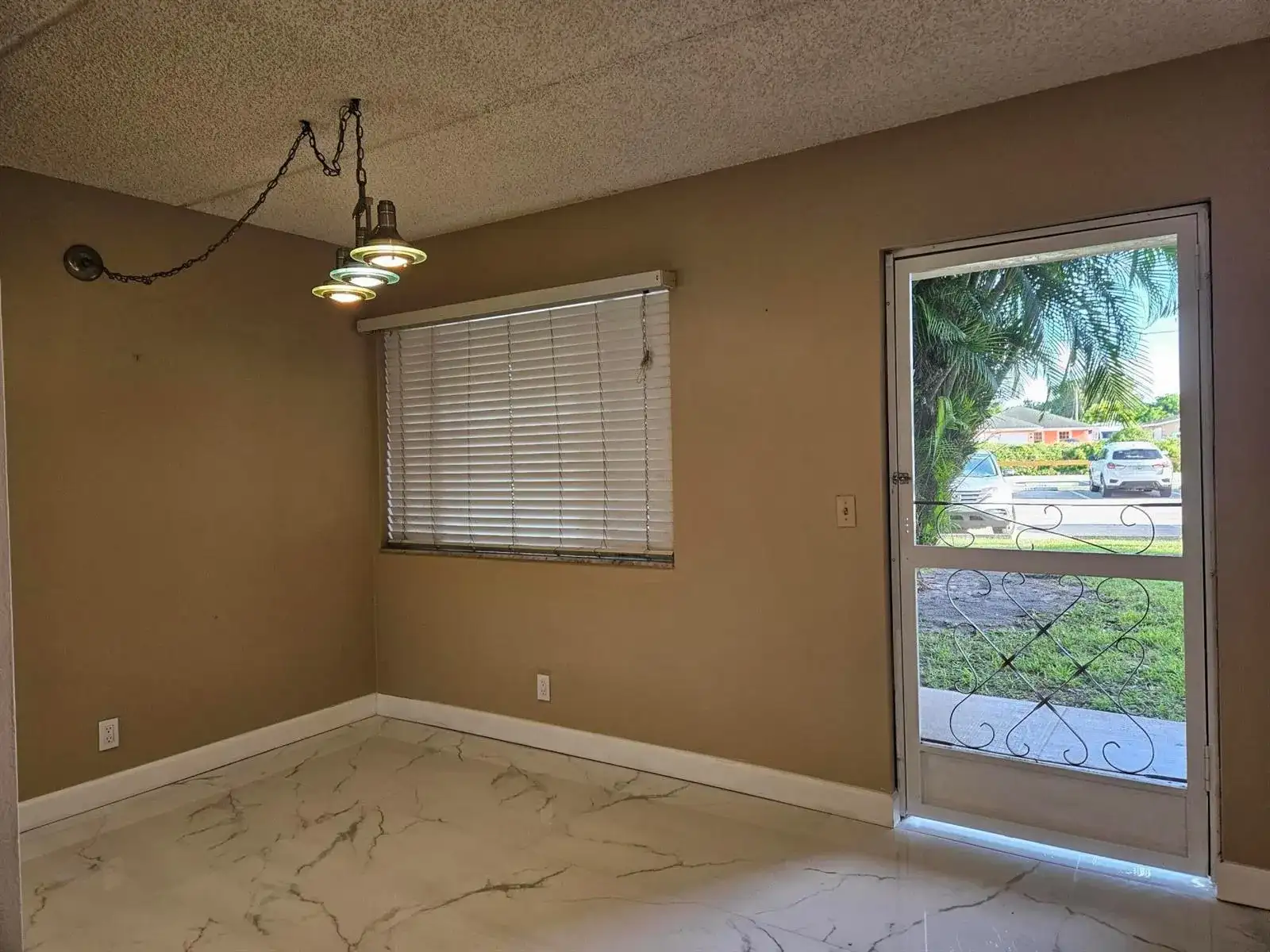 300 VILLAGE GREEN Circle S # 114, Palm Springs FL 33461 photo 4
